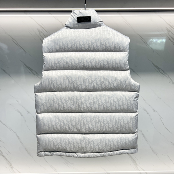 ハイクオリティダウンジャケット着用イメージ